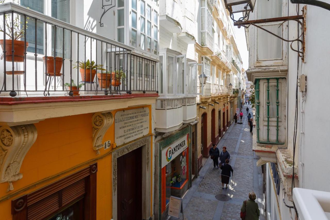 Apartamentos Loto Y Liz By Cadiz4Rentals Esterno foto